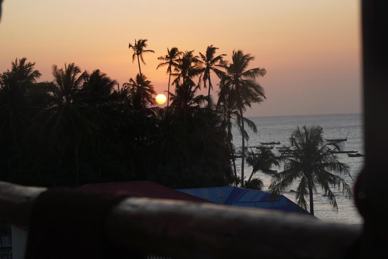 Zaina'S Beach House Nungwi Luaran gambar