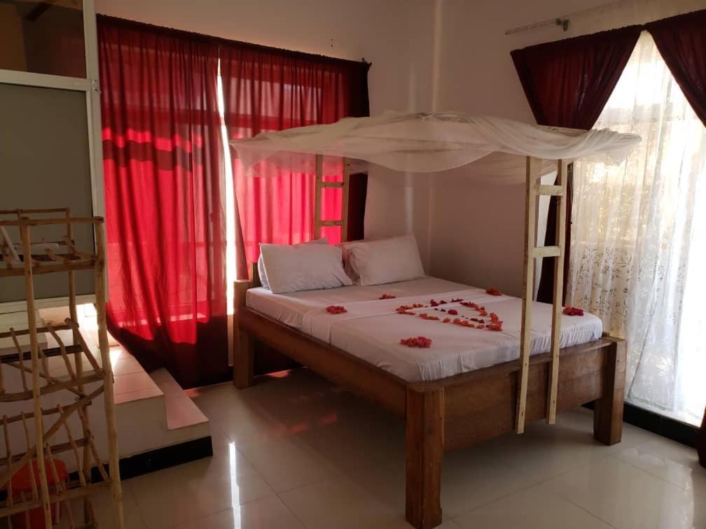 Zaina'S Beach House Nungwi Luaran gambar